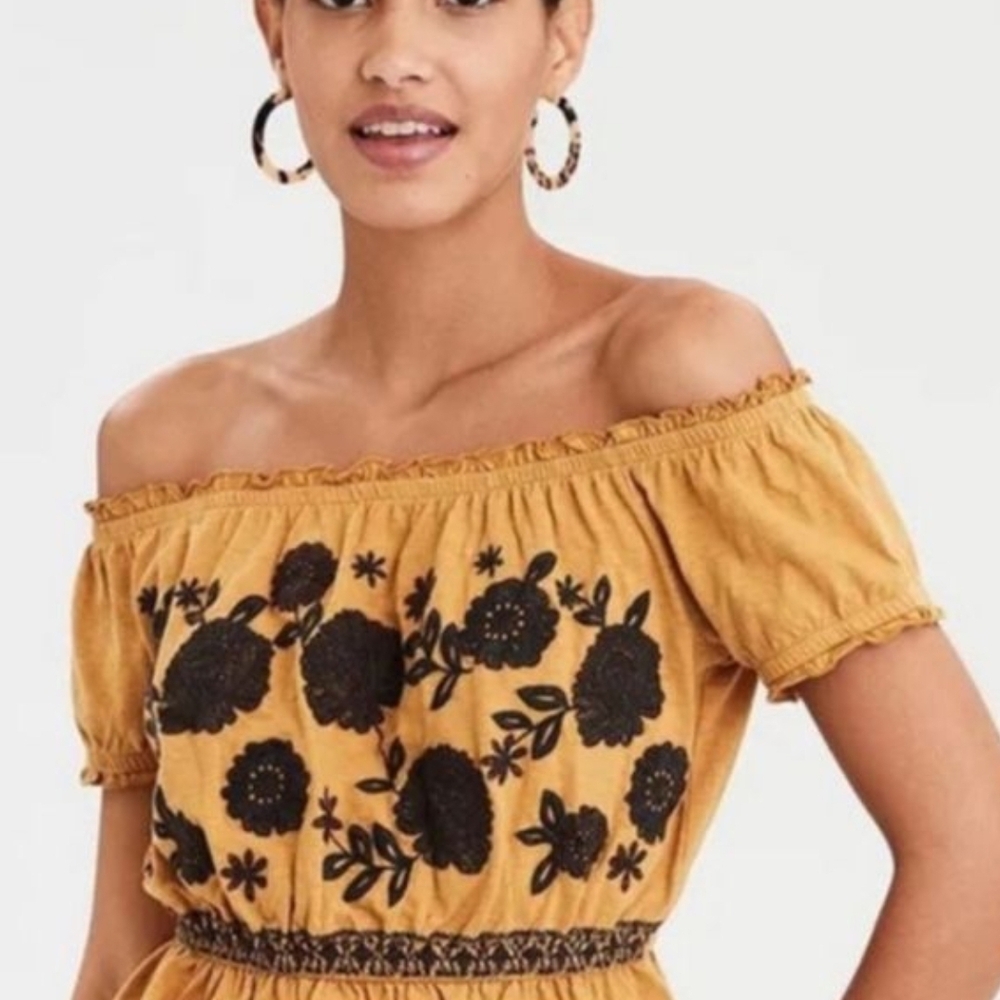American Eagle Outfitters Mustard Off-Shoulder Blouse